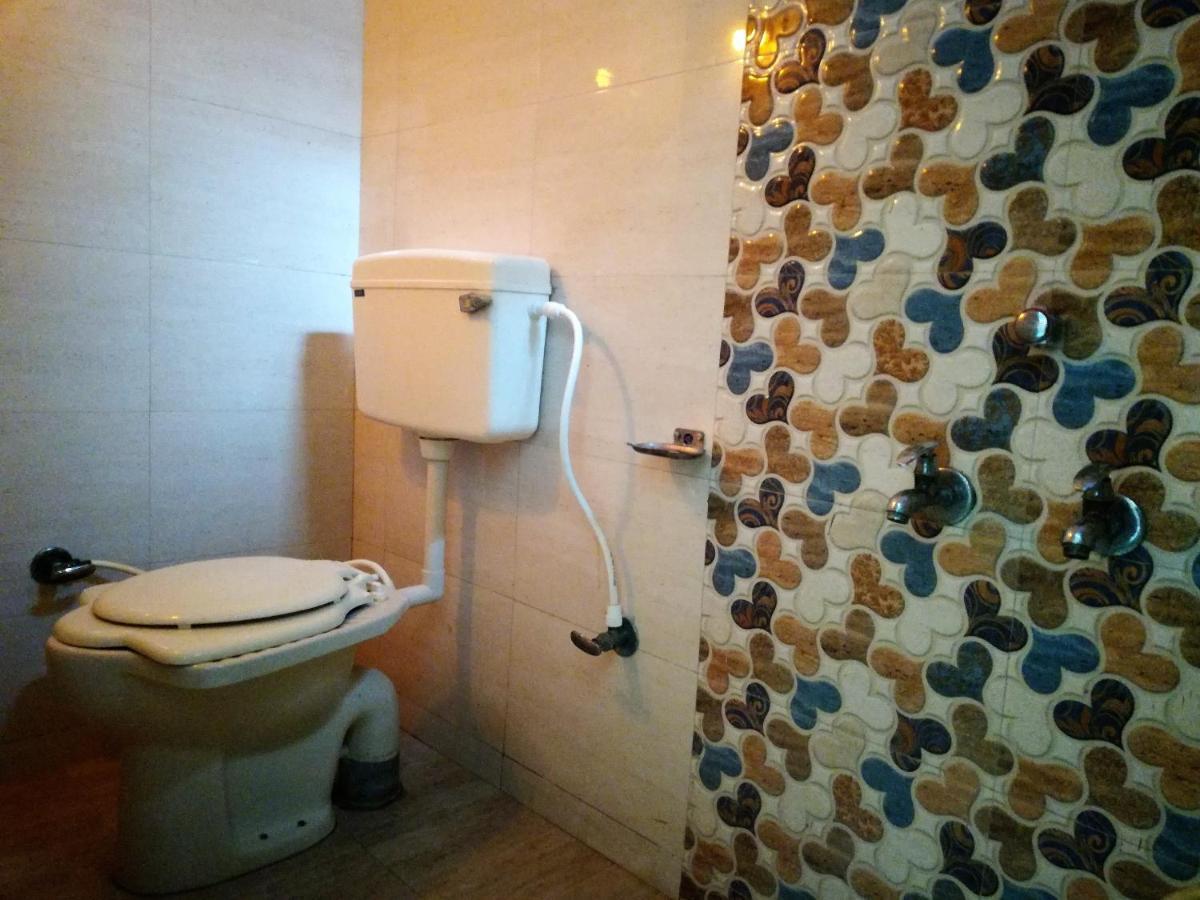 Hotel Shiv Regency Kukma Eksteriør billede